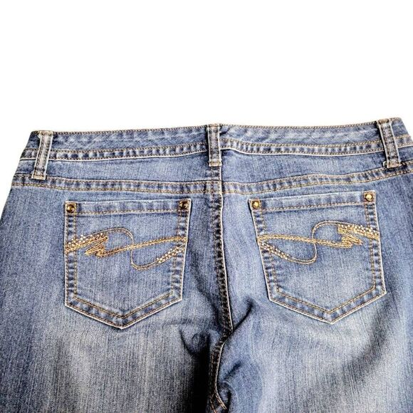 New Directions Weekend Rhinestone Sequin Embroidered Pocket Straight Blue Jeans - Picture 6 of 10
